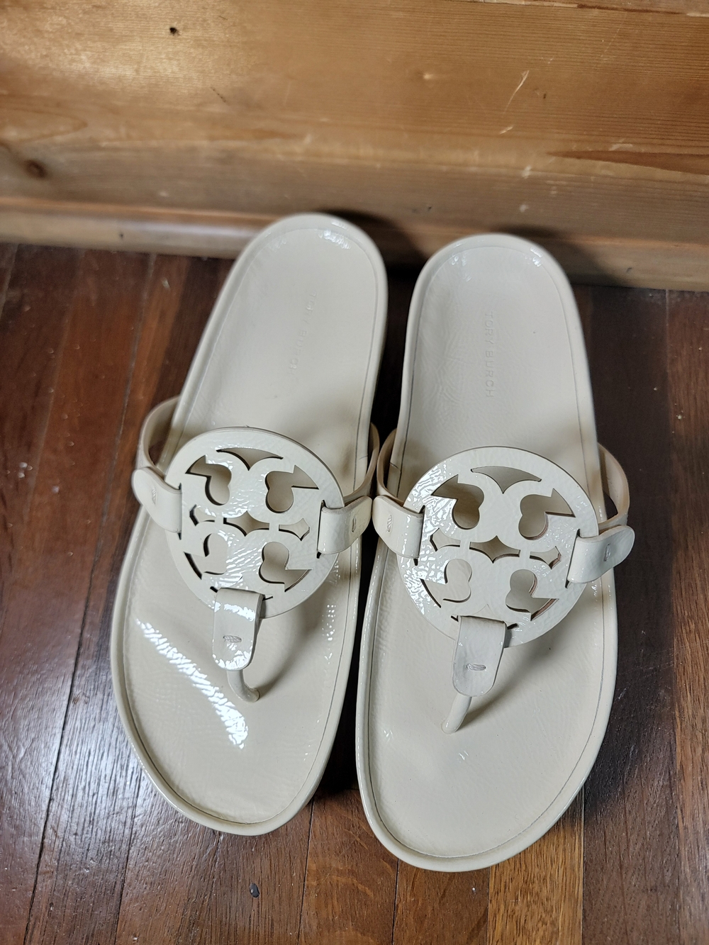 Tory Burch Cream Patent Leather Logo Thong Sandals
